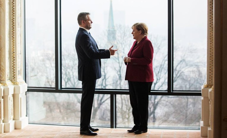 Merkel: Dogovor s Londonom moguć i bez novog sporazuma o Brexitu
